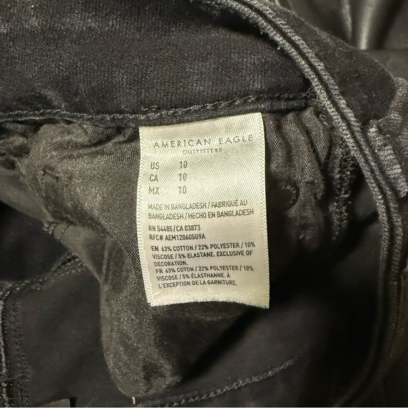 American Eagle Black Distressed Shorts size 10 - Picture 3 of 4